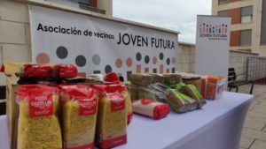 2020-10-23 Pequeña muestra de los 500kg de productos donados por la Asociación de Vecinos de Joven Futura a Cáritas parroquial de Espinardo