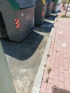 2024-06-25 Limpieza viario calle Alonso de Tenza en Joven Futura tras las pasadas lluvias