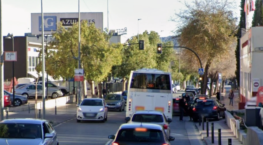 Avenida Teniente Montesinos - Colegio San José - Espinardo